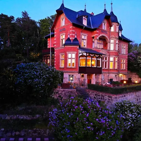 ホテル Viktoria Luise 4*