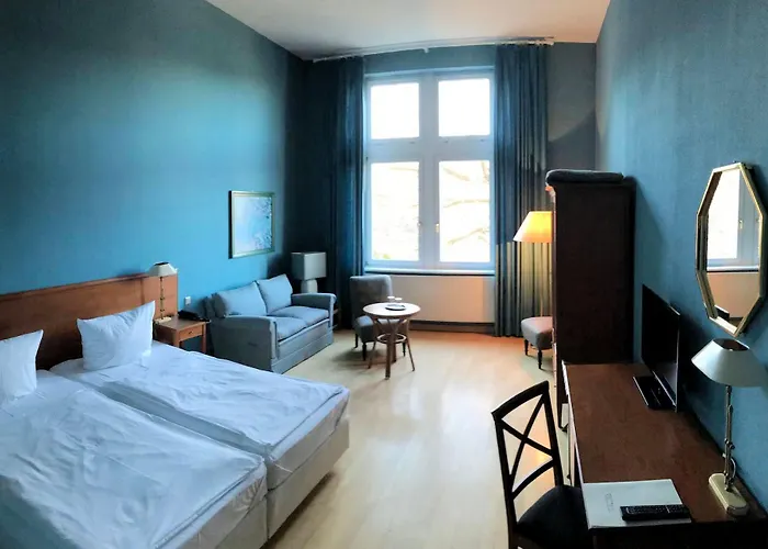 Viktoria Luise فندق 4*